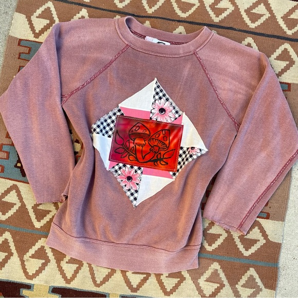 Vintage 60s 70s upcycled patchwork crewneck - Picture 11 of 14